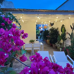 suite-battisti-7.lecce-hotels.com/